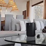 Karat Uchova Villa San Miguel de Abona