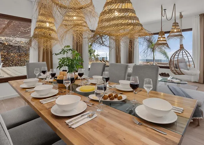 Karat Uchova Сан Мигель