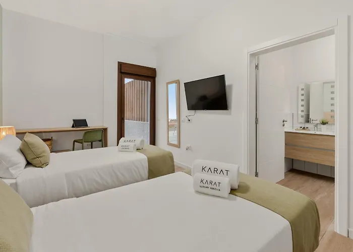 Βίλα Karat Uchova