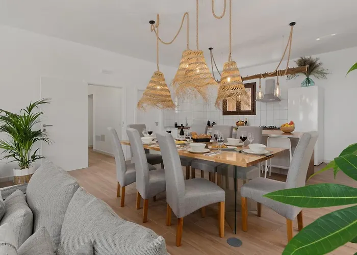 Karat Uchova * San Miguel de Abona